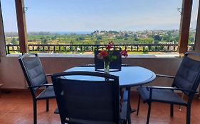 Paul And Maria Sea View Apartment